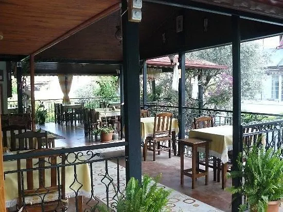 Akay Hotel *