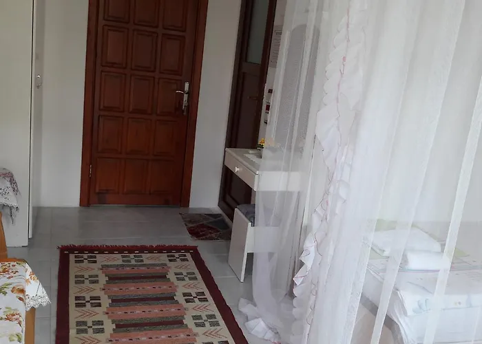 Hotel Akay *