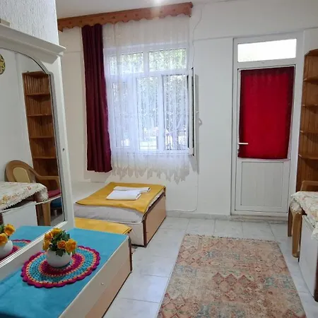 Hotel Akay *